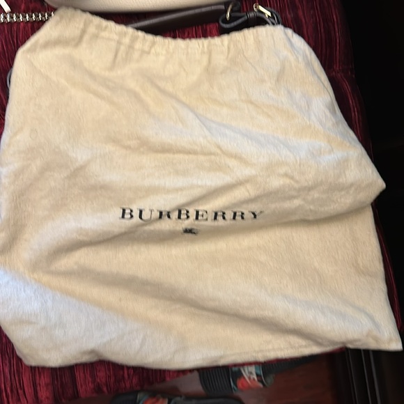 Burberry Classic Top Handle Bag - Picture 5 of 5